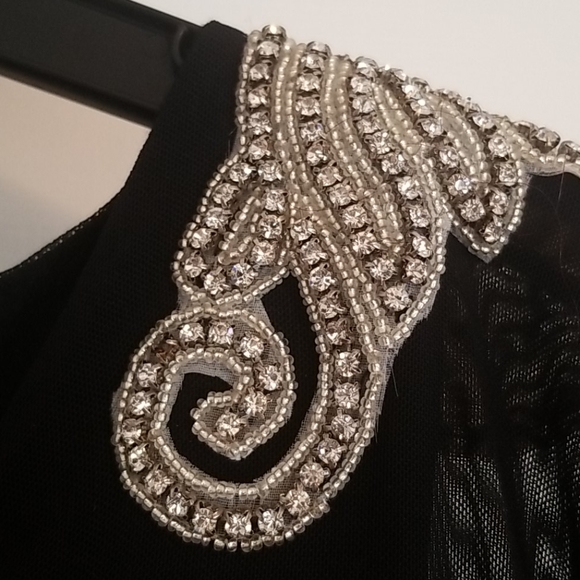 Dress - Picture 3 of 5